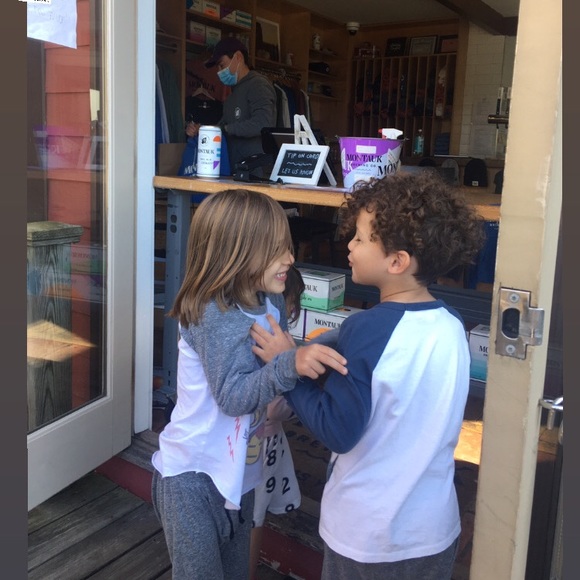 Meet your Posher, Abigail + Noah, welcome!🗯 - Picture 9 of 16